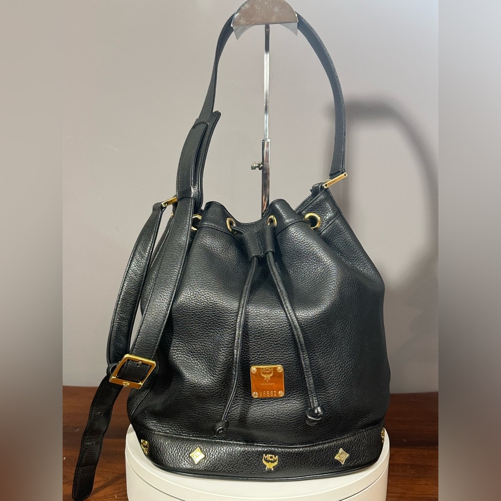 MCM Bucket drawstring bag Leather Vintage in excellent condition!